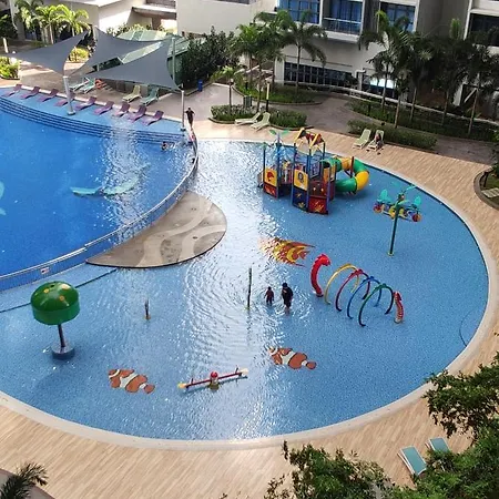 Atlantis Homestay Pool View 1210 Malacca Exterior photo